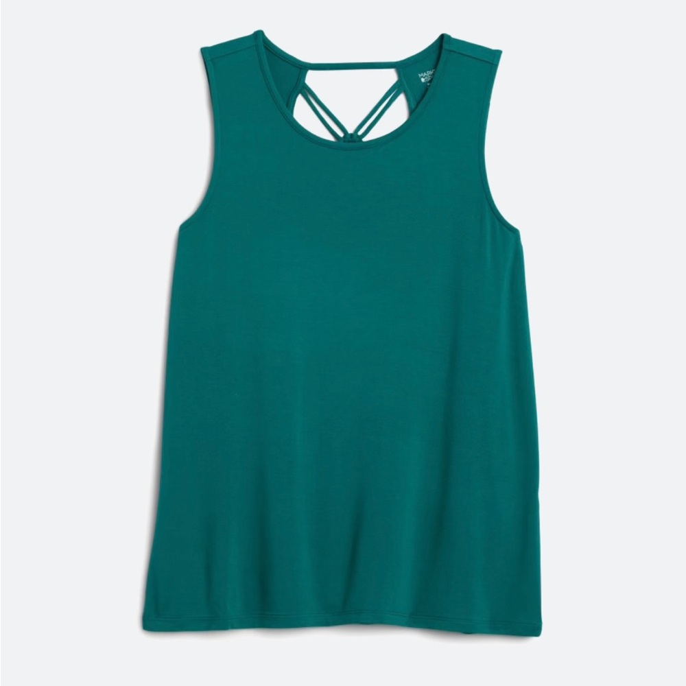 Market and Spruce Roxanne Detailed Back Knit Top